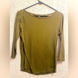 Roxy green top with a lace back